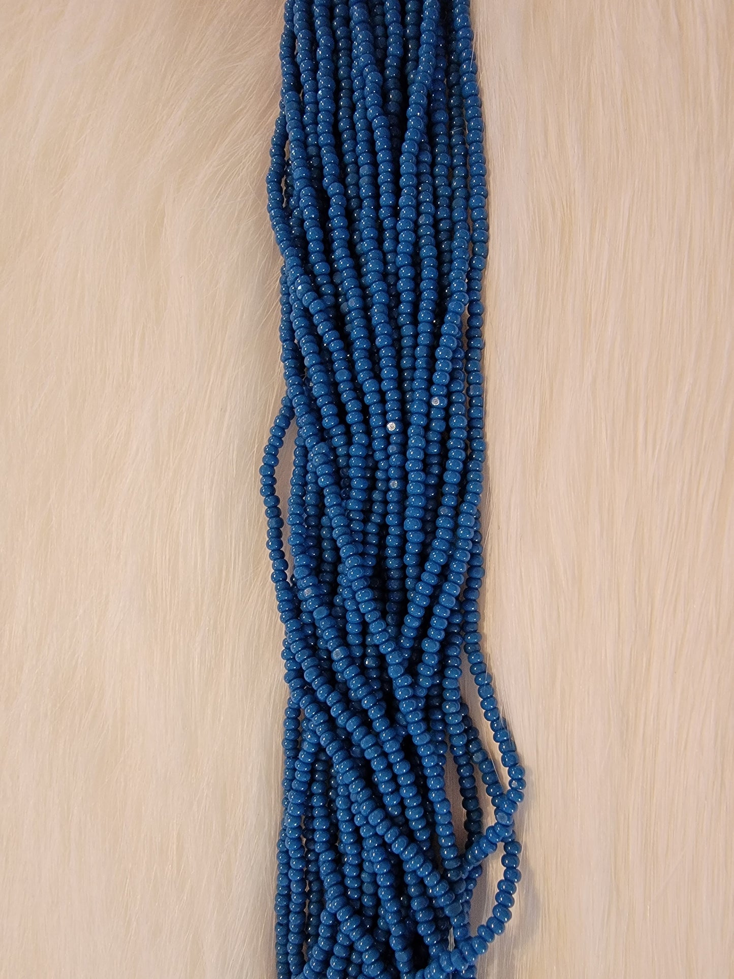 Charlotte Cut Beads - 13/0 - Opaque Medium Blue
