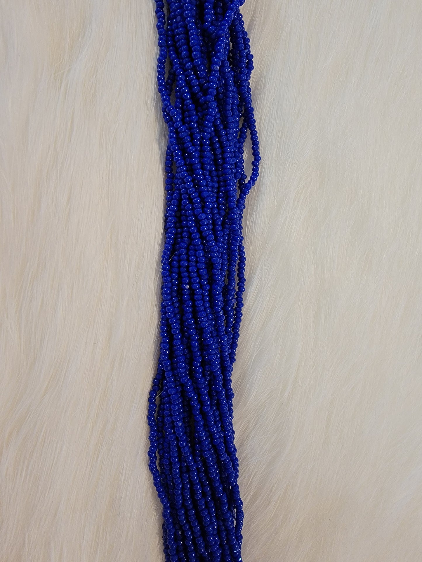 Charlotte Cut Beads - 13/0 - Opaque Royal Blue