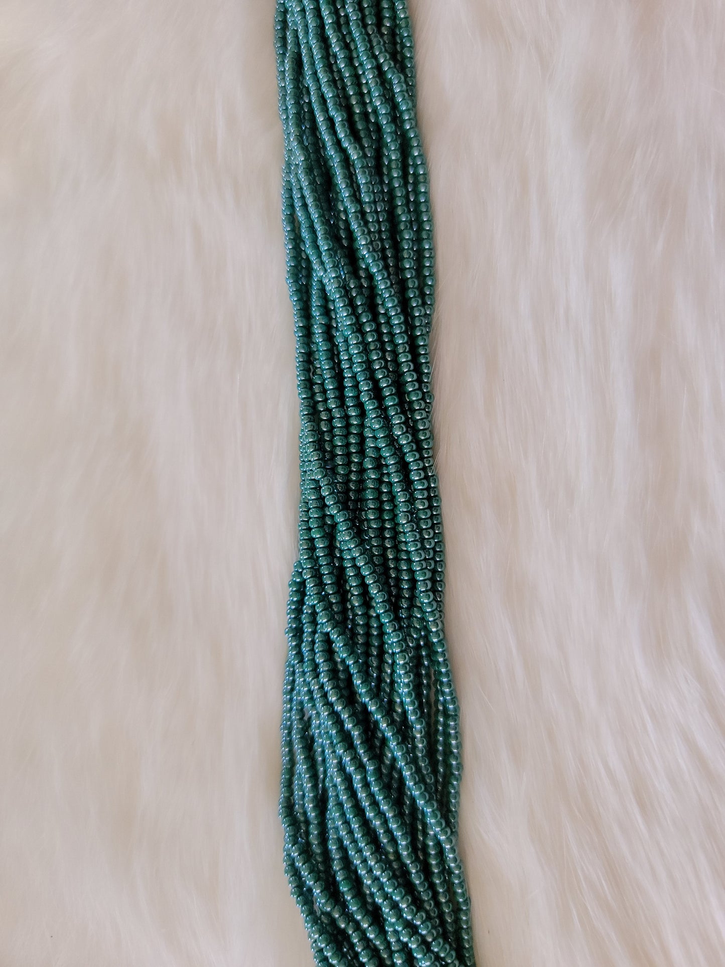 Czech Beads - 11/0 - Lustre Opaque Dark Green