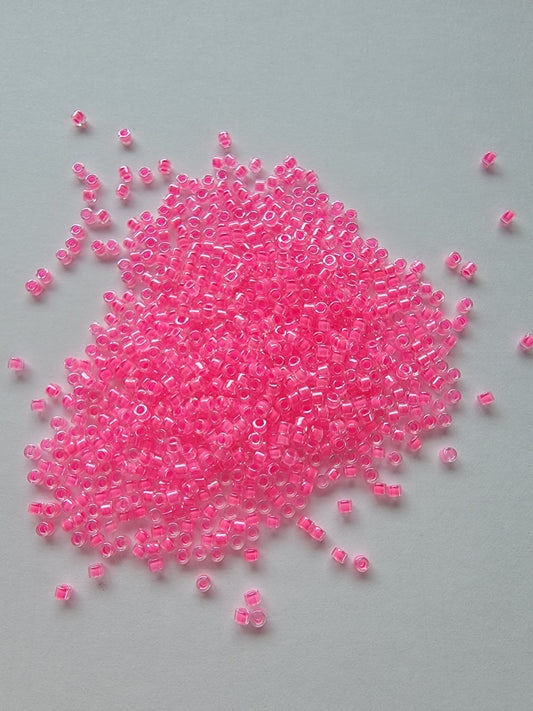 Delicas - Size 11/0 - Luminous Fuchsia