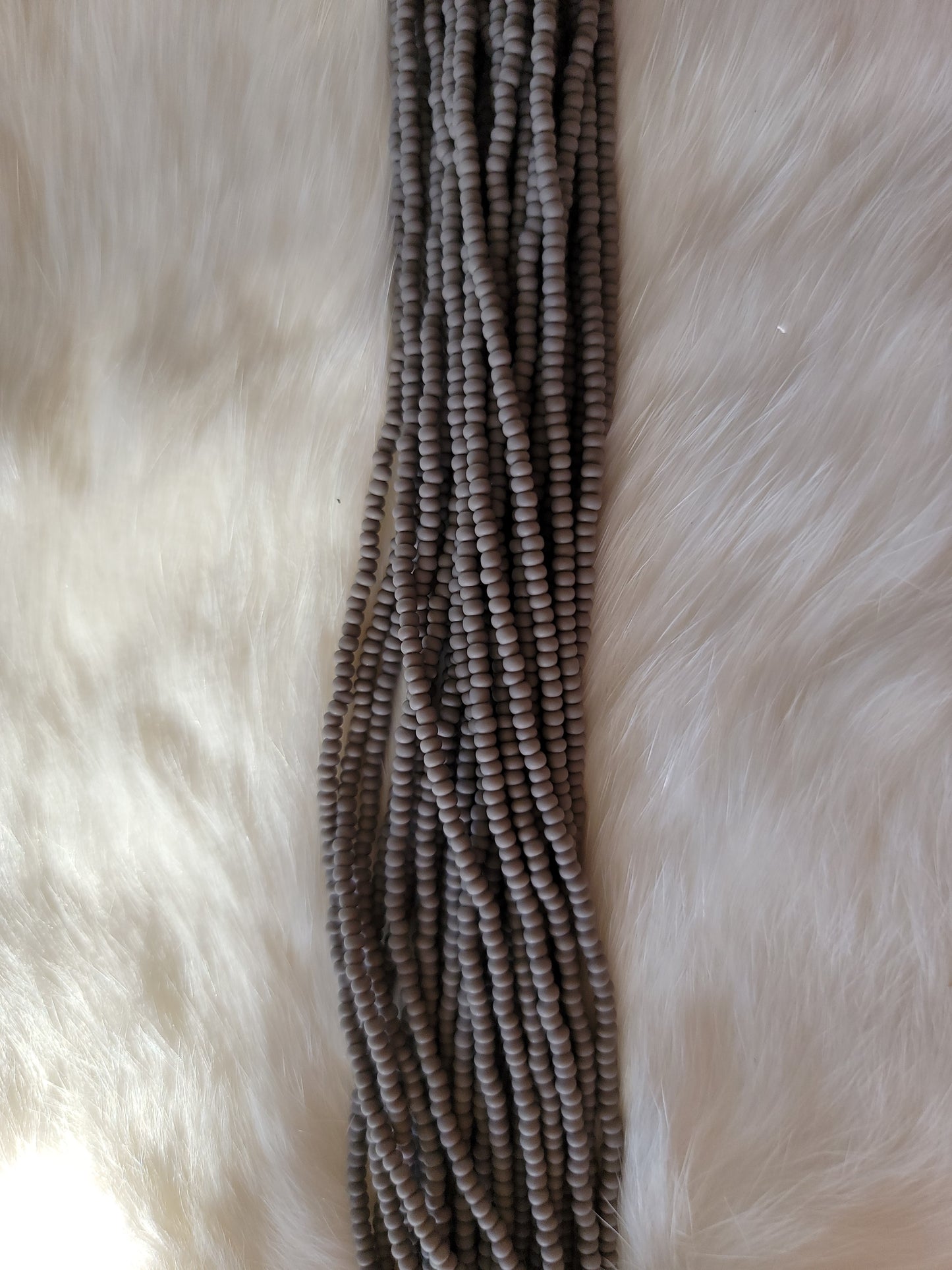 Czech Beads - 11/0 - Opaque Matte Grey