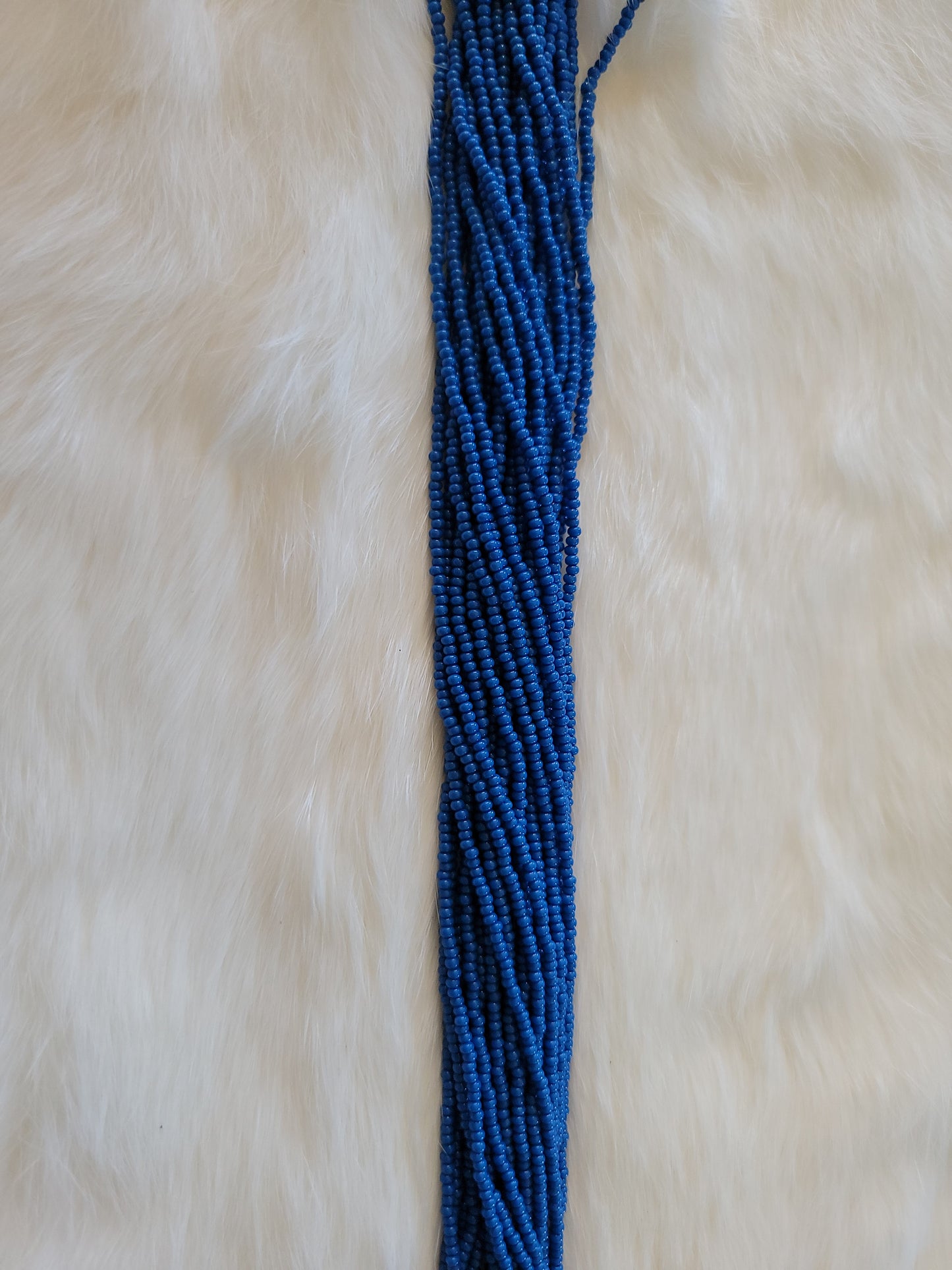 Czech Beads - 11/0 - Opaque Medium Blue