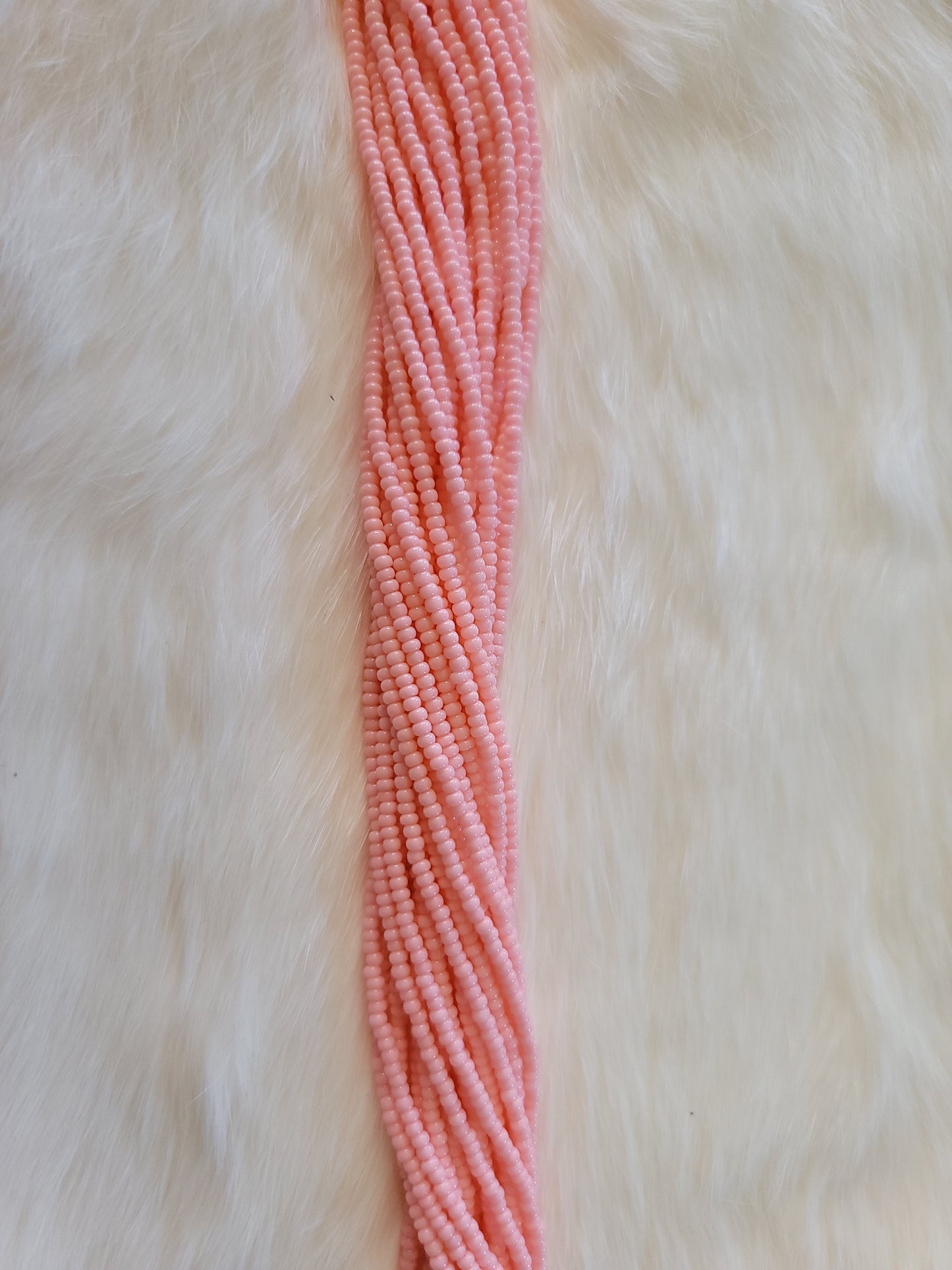 Czech Beads - 11/0 - Solgel Chalk Pink 2