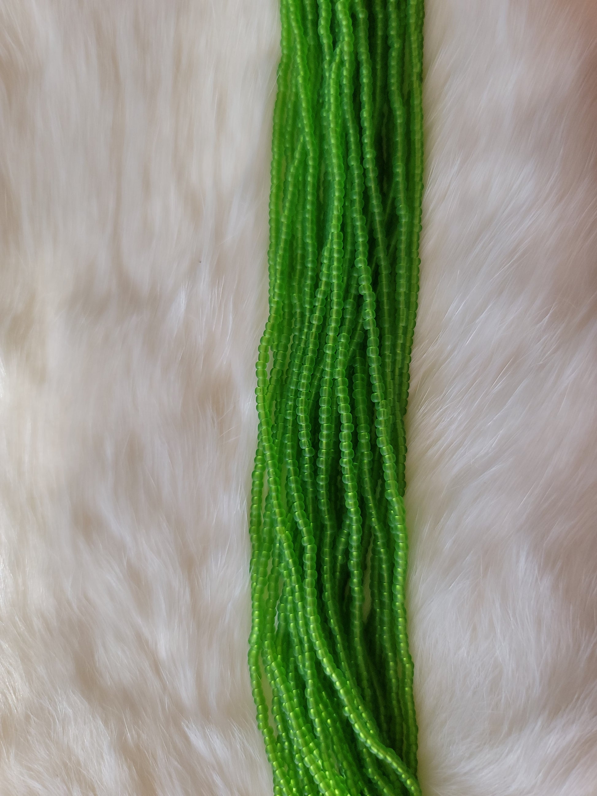 Czech Beads - 11/0 - Transparent Matte Green