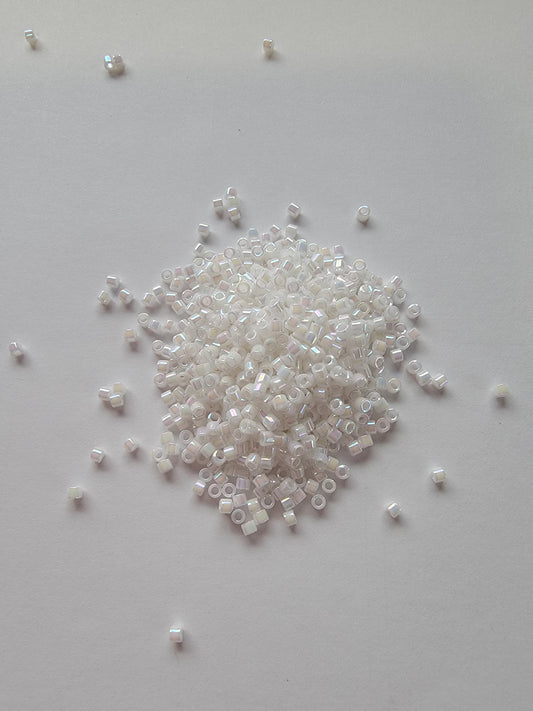 Delicas - Size 11/0 - White Pearl AB